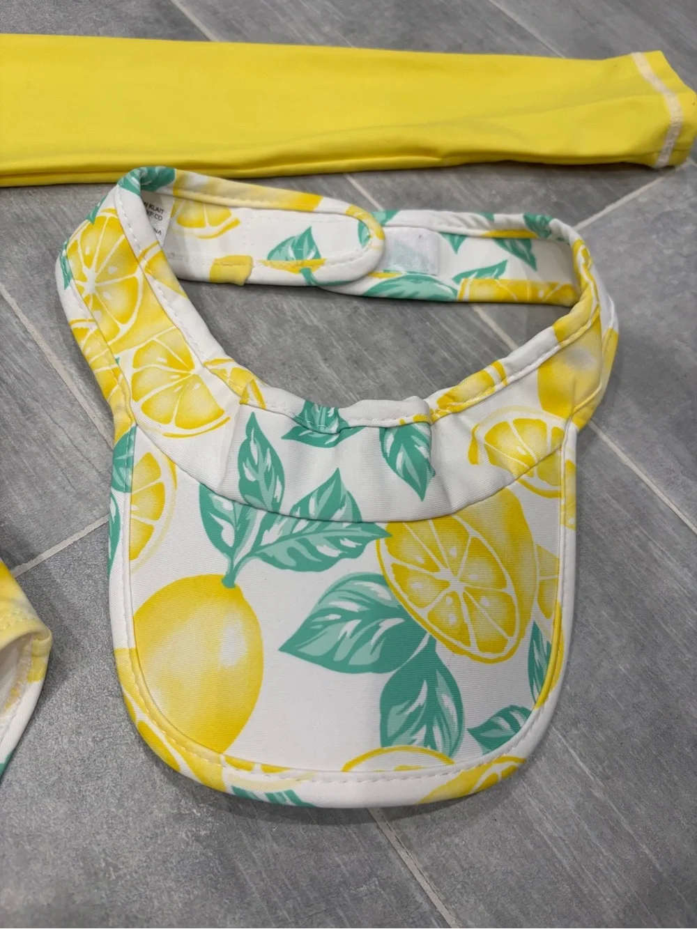 Tommy Bahama Size 7 One Piece Lemon Bathing Suit Matching Visor